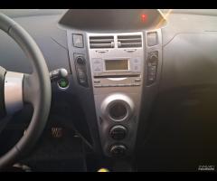 Toyota Yaris 1.4 Diesel unico prop 2006 - 14