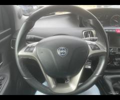 Lancia Ypsilon 1.2 69 CV 5 porte GPL Ecochic Gold - 15