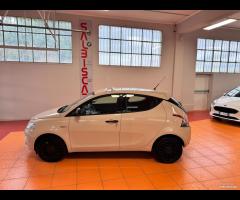 Lancia Ypsilon 1.2 69 CV 5 porte GPL Ecochic Gold - 3