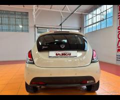 Lancia Ypsilon 1.2 69 CV 5 porte GPL Ecochic Gold - 5