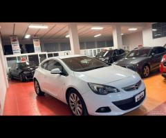 Opel Astra GTC 1.4 Turbo 120CV S&S 3 porte Cosmo