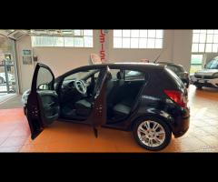 Opel Corsa 1.2 5 porte Easytronic Club - 9