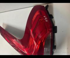 FANALE POSTERIORE DX LED VOLVO V40 CROSS COUNTRY 3 - 4