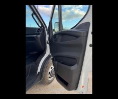 IVECO DAILY 35C 16 H Quad Tor 3750 Furgone - 8