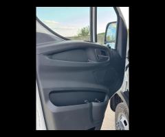IVECO DAILY 35C 16 H Quad Tor 3750 Furgone - 16