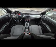 Alfa Romeo Giulietta 1.6 JTDm-2 105 CV Exclusive - 22