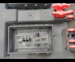 SCATOLA FUSIBILI 2009 LAND ROVER DISCOVERY III YQE - 7