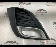 MASCHERINA FENDINEBBIA PARAURTI ANTERIORE DESTRO M