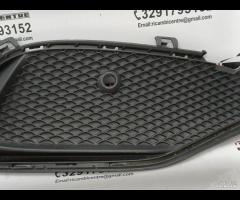 MASCHERINA FENDINEBBIA PARAURTI ANTERIORE DX MERCE