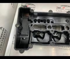 COPERCHIO VALVOLE COPERCHIO TESTATA MERCEDES E220 - 22