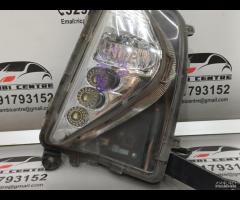 FARO FENDINEBBIA ANTERIORE ANTINIEBLA DESTRA TOYOT