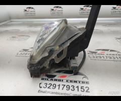 FARO FENDINEBBIA ANTERIORE ANTINIEBLA DESTRA TOYOT - 13