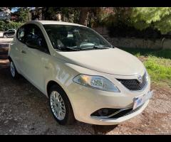 Lancia Ypsilon 1.3 MJT 16V 95 CV 5 porte S&S Gold