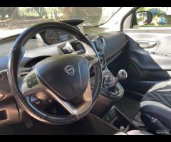 Lancia Ypsilon 1.3 MJT 16V 95 CV 5 porte S&S Gold