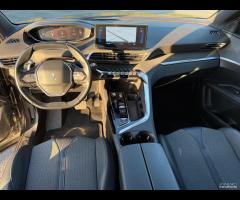 Peugeot 5008 BlueHDi 130cv Allure Pack EAT8 7 Post