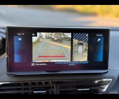 Peugeot 5008 BlueHDi 130cv Allure Pack EAT8 7 Post