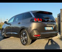 Peugeot 5008 BlueHDi 130cv Allure Pack EAT8 7 Post - 18