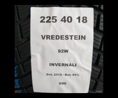 2 GOMME 225 40 18 VREDESTEIN A690