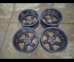 Cerchi In Lega Da 17" Per Volvo V70 - V60 - V40 - 9