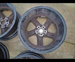 Cerchi In Lega Da 17" Per Volvo V70 - V60 - V40 - 12