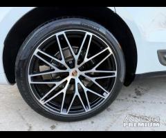 Porsche Macan 2.0 T - 11