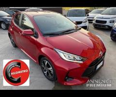 Toyota Yaris 1.5 Hybrid 5 porte Premiere - 1