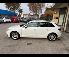 Audi A3 1.6 TDI S tronic 110 CV - Neopatentati