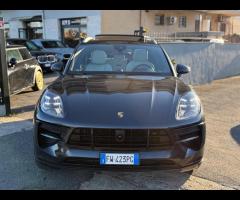 Porsche Macan 2.0 245cv PDK TETTO CERCHI 21 - 15