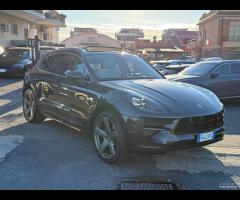 Porsche Macan 2.0 245cv PDK TETTO CERCHI 21 - 16