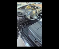 Renault Scenic XMOD 1.5dci 110 cv - 11