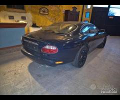 Jaguar XK8 - XK 8 - XKR Demolita - Per Ricambi - 3