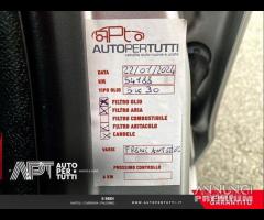 Lancia Ypsilon III 2015 Benzina 1.0 hybrid Go - 17