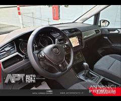 Volkswagen Touran III 2015 Diesel 2.0 tdi Bus - 21