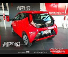 Toyota Aygo II 2018 5p 5p 1.0 x-cool 72cv