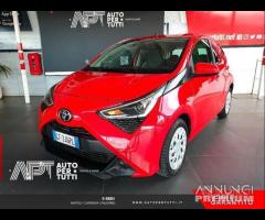 Toyota Aygo II 2018 5p 5p 1.0 x-cool 72cv - 11