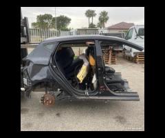 Disponibile assale posteriore Ford Fiesta 2018.