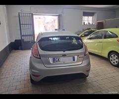 Ford Fiesta 1.5 TDCi 75CV 5 porte 2013 unico prop - 9