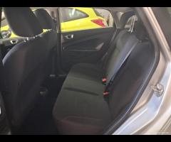 Ford Fiesta 1.5 TDCi 75CV 5 porte 2013 unico prop - 19