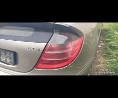 Ricambi Mercedes C Sport Coup 2.2 D del 2004 - 6