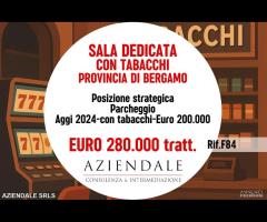 SALA DEDICATA CON TABACCHI POSIZIONE STRATEGICA - 1