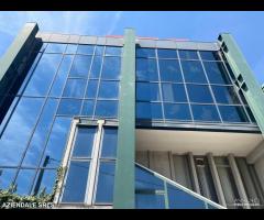 TERRA CIELO SU 4 PIANI AD USO DIREZIONALE/UFFICI - 2