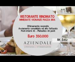 RINOMATO RISTORANTE LIMITROFO PIAZZA BRA - 1