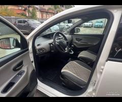 Ypsilon 1.2 Platinum 69cv my16 - 8