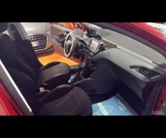 Peugeot 208 1.2 VTi 82 CV 5 porte Allure - 11