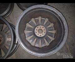 Cerchi In Lega Da 18" REPLICA Per Audi A8 - A3 - 10