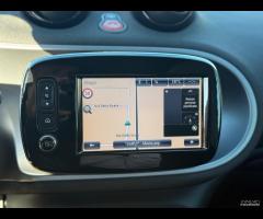 SMART FORTWO 70 SUPERPASSION TWINAMIC NAVI C-LED