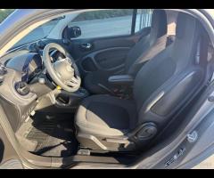 SMART FORTWO 70 SUPERPASSION TWINAMIC NAVI C-LED