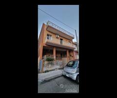 Casa singola con giardino a Fiumefreddo di Sicilia