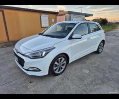 Hyundai i20 1.1 CRDi 12V 5 porte neopatentati