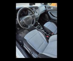 Hyundai i20 1.1 CRDi 12V 5 porte neopatentati - 13
